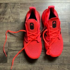 NWT Adidas Ultraboost 20